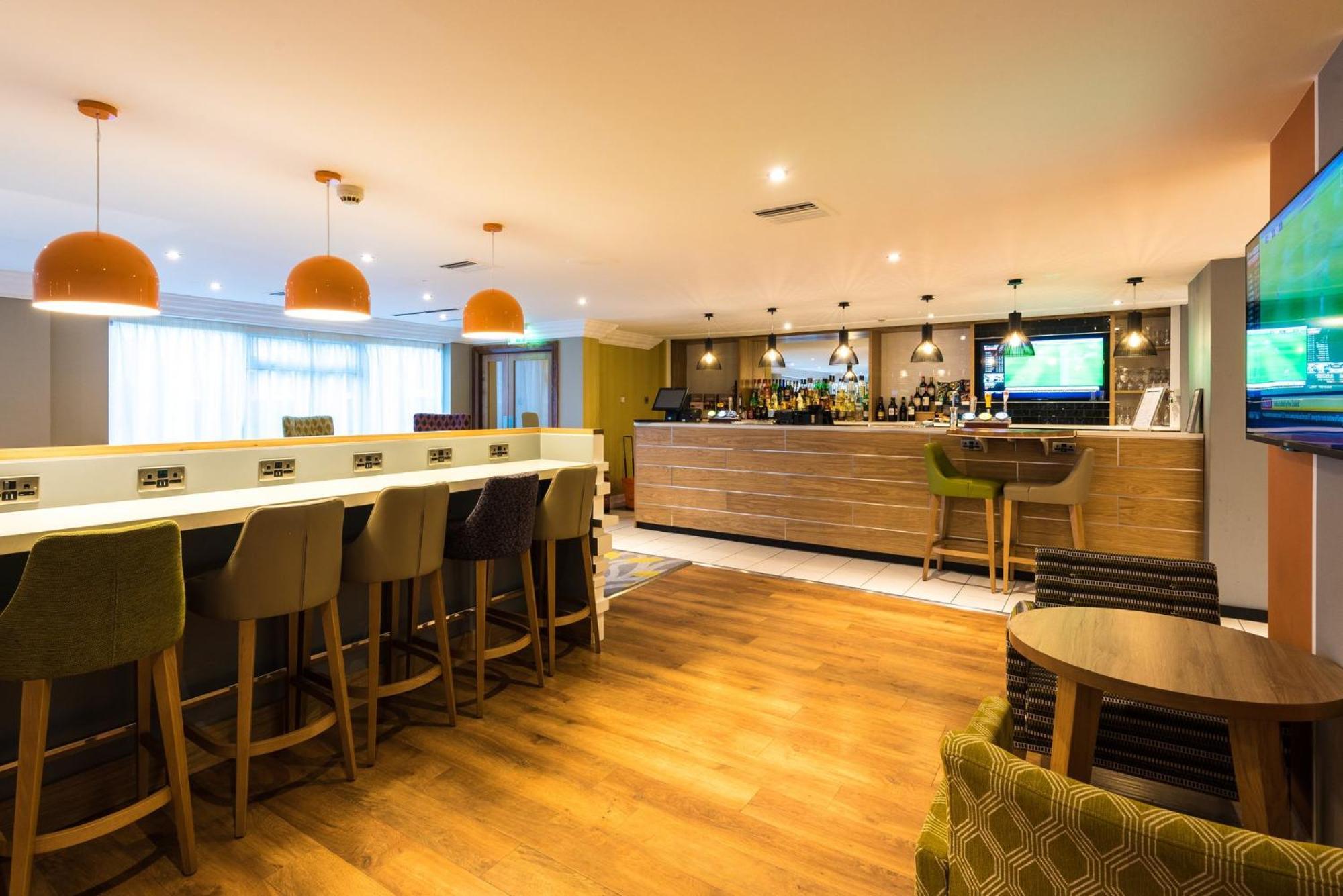 Holiday Inn Chester South By Ihg Extérieur photo
